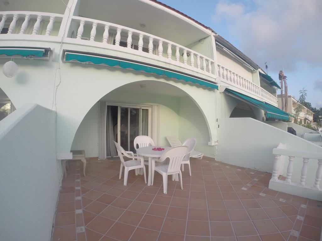 Antigua Chiama Italia Villas Jolly Harbour Exteriör bild