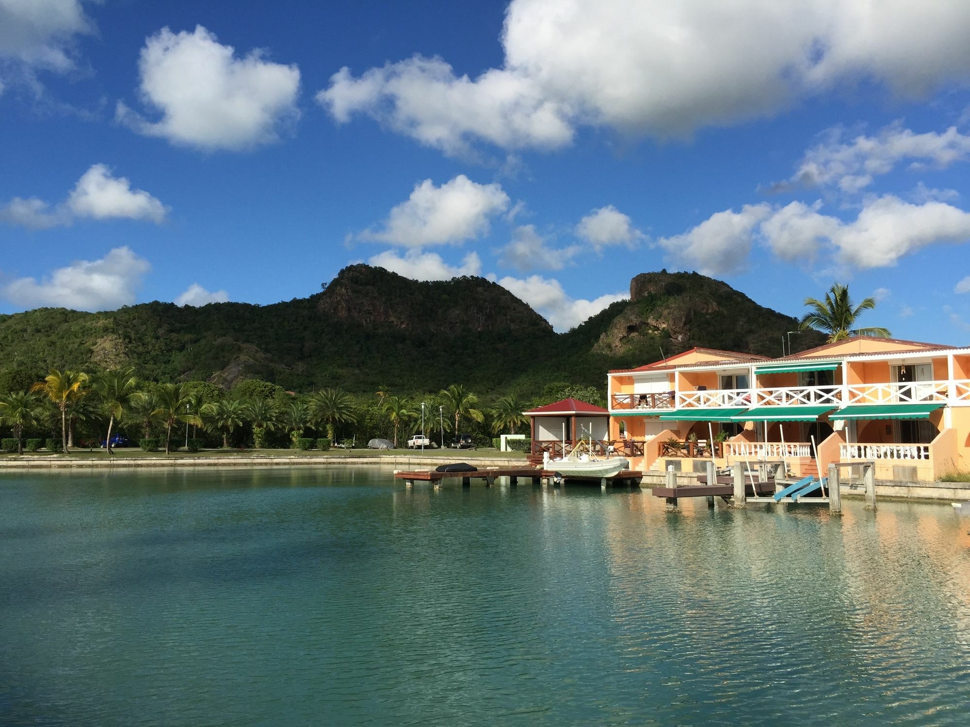 Antigua Chiama Italia Villas Jolly Harbour Exteriör bild